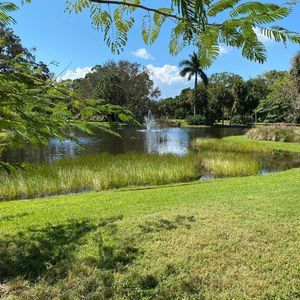 Meet your Posher, Jeanie